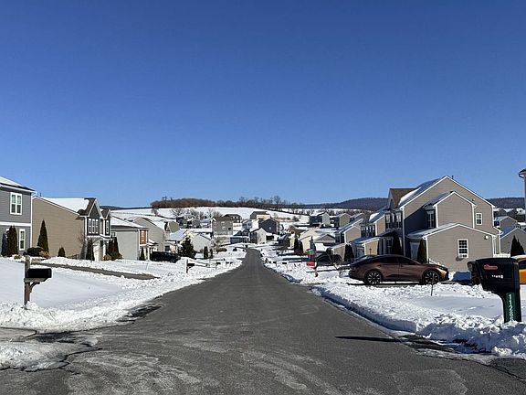 5th image of 11217 Ridge Crest Dr