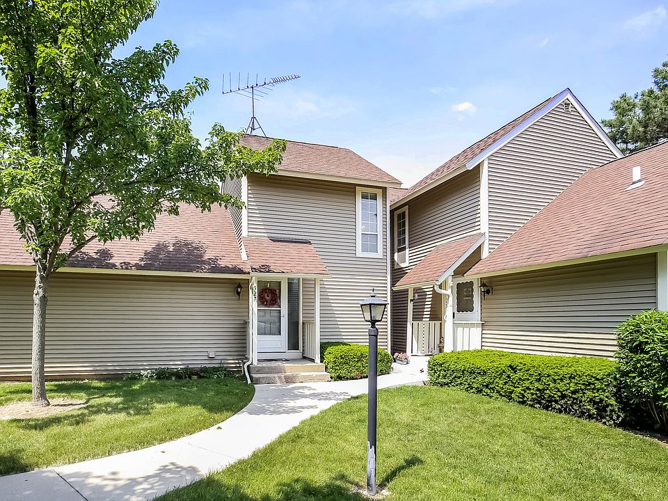 1st image of 927 Clark Dr #0