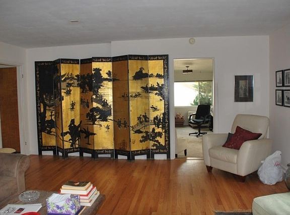 5th image of 557 Winslow Ave