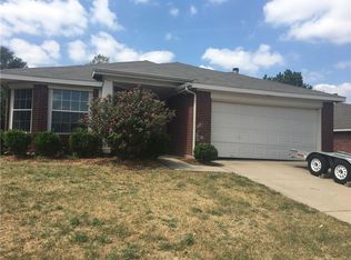 6921 Tractor Dr, Dallas, TX 75241