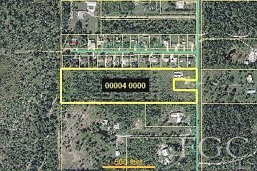 Home for Sale in North Fort Myers, FL $175,000