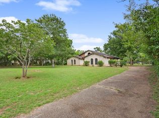 317 Chapman Rd, Hewitt, TX 76643
