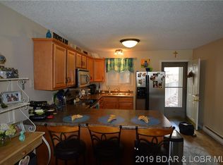 37 Hampton Bay Rd UNIT 3, Eldon, MO 65026