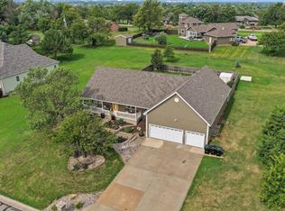 1802 Bluestem Ln, Salina, KS 67401