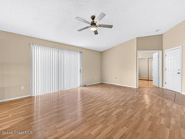 1923 Sugarberry Ct NE — Photo 32