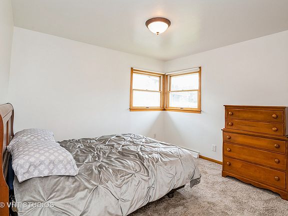 5th image of 1505 Evergreen St