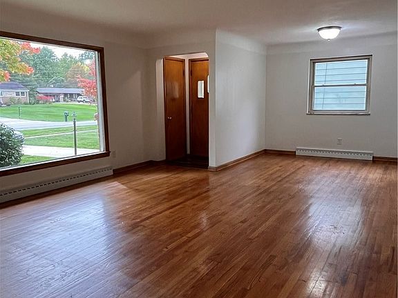 4th image of 6511 Hillside Rd