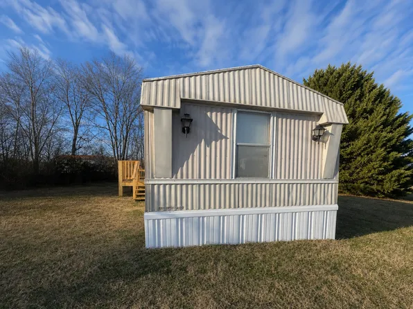 203 Harkleroad Cir #613, Maryville, TN 37801