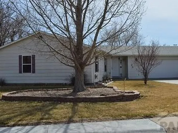 102 Lynn St, Lamar, CO 81052