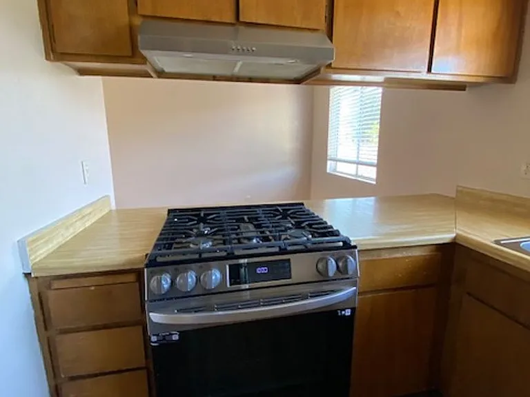 1415-1419 Longbranch Ave — Photo 6
