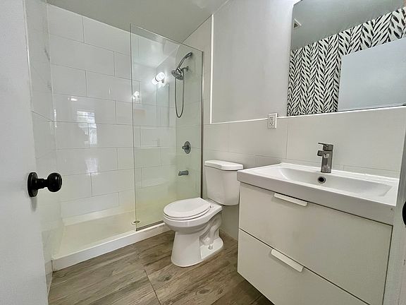 3rd image of 685 Saint Marks Ave #2L