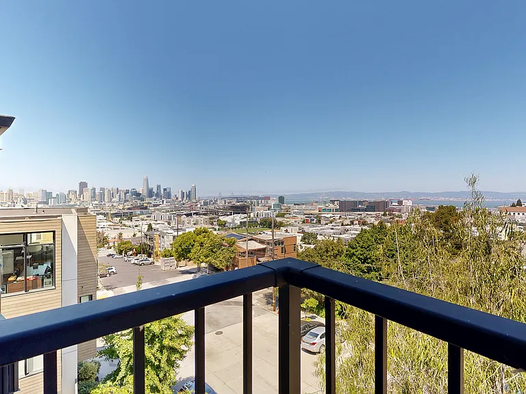740 Rhode Island St #208 — Photo 5