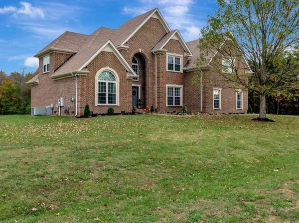 1236 Paramount Dr, Rockvale, TN 37153