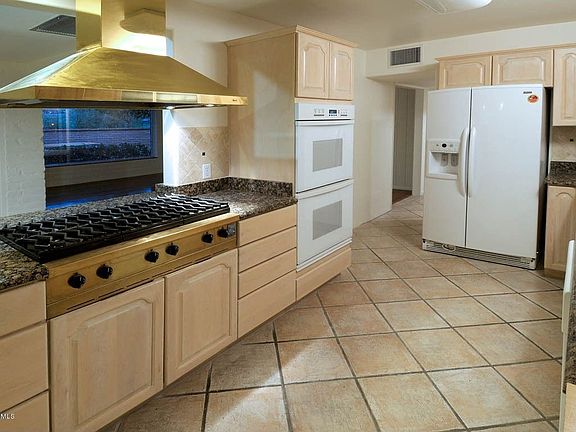 5th image of 3259 E Via Palos Verdes