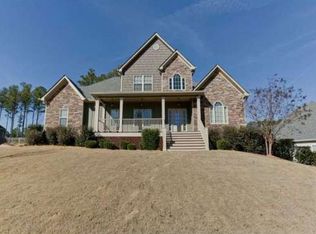 150 Susan Ln, Fayetteville, GA 30215