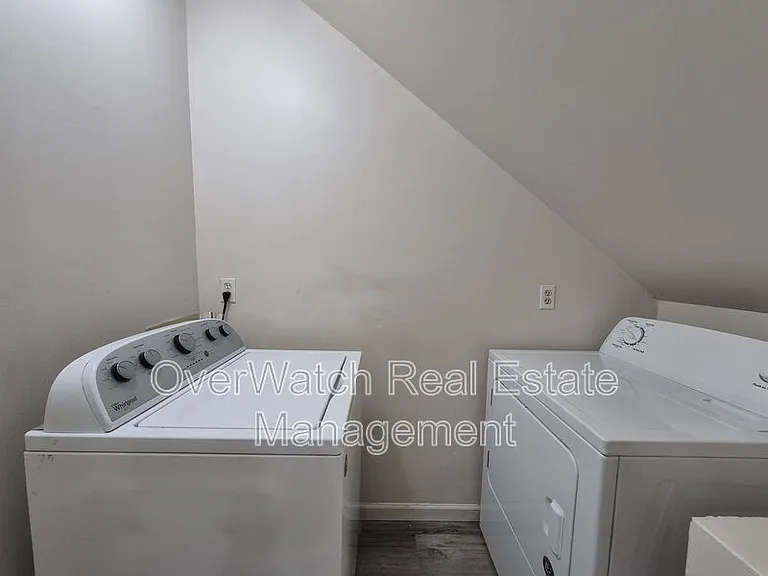 250 Oklahoma St #A — Photo 11