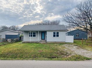 509 S Cement St, Independence, KS 67301