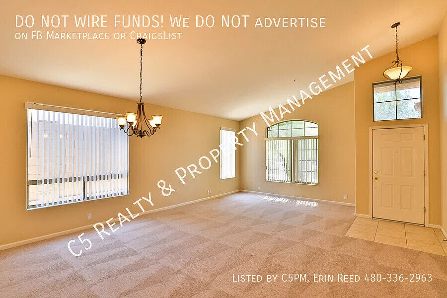 North Scottsdale Home in Ironwood Village Neighborhood — Photo 3