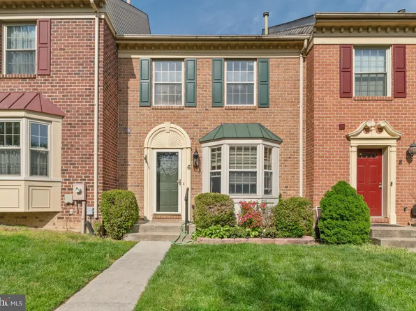 6 Far Corners Ct, Sparks, MD 21152