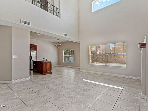 3rd image of 3709 Depalm Island Pl