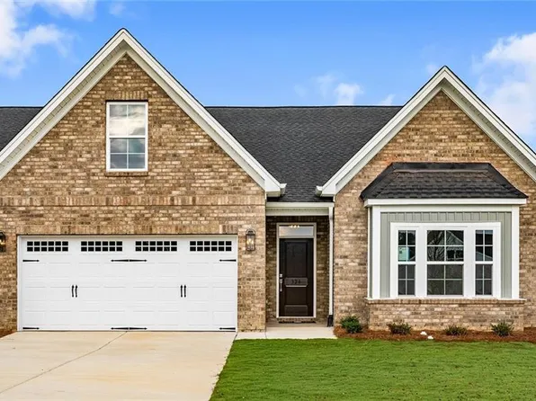 324 Yarrow Dr, Lexington, NC 27295