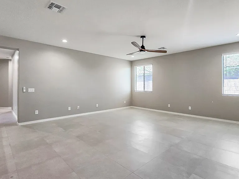 17878 W Desert Wind Dr — Photo 17