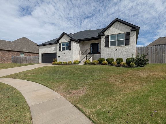 4th image of 1686 S Pebble Beach Dr