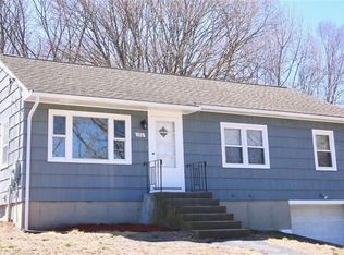 150 Flora Ave, Woonsocket, RI 02895