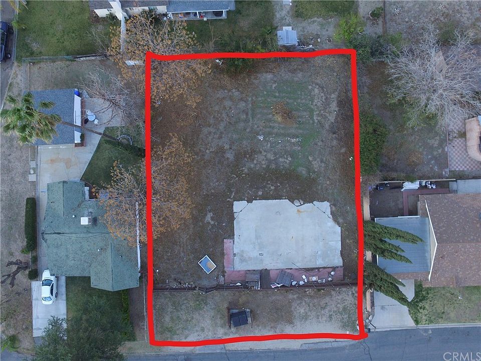 1st image of 1148 W 41st St