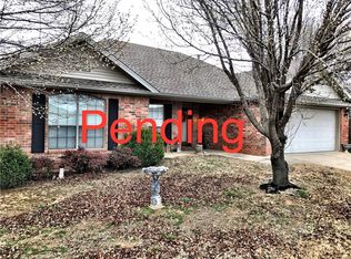 150 W Whitney Ln, Farmington, AR 72730