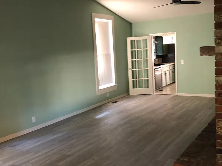 3942 Howell Dr — Photo 4