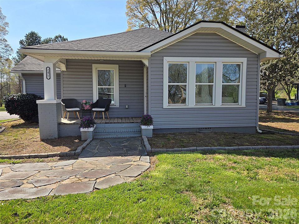 2nd image of 2477 Secrest Shortcut Rd