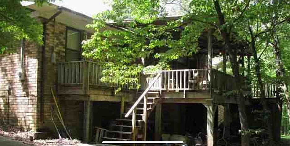 2nd image of 118 Myra Ave