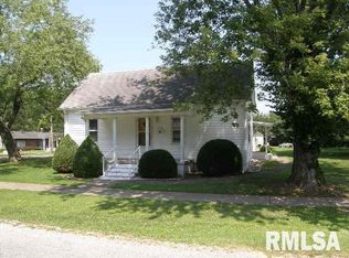 715 W Adams St, Herrin, IL 62948