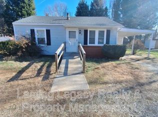 4220 Glenn Hi Rd UNIT 2, Winston Salem, NC 27107