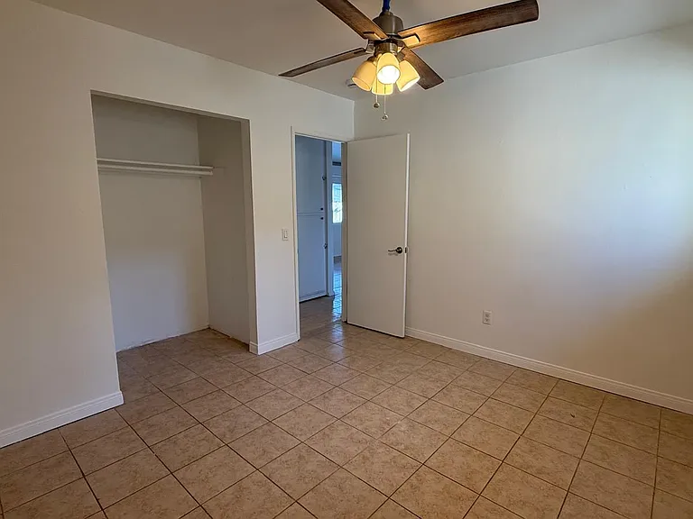 1220 Helix St #1220 — Photo 10