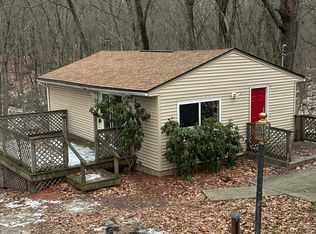 1253 Spindle Hill Rd, Wolcott, CT 06716