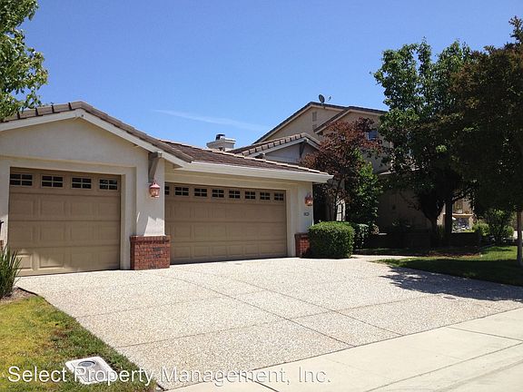 2nd image of 1425 Rose Glen Dr
