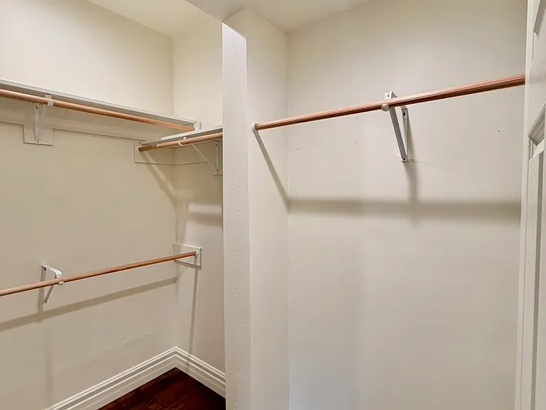 522 Sacramento St — Photo 20