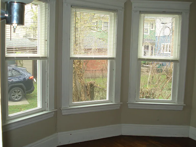 118 Russell St — Photo 24