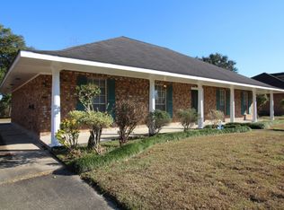 13758 Alba Dr, Baker, LA 70714
