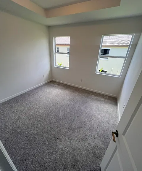 2655 SE 25th Ter — Photo 4