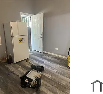 3 bed, $1,700 — Photo 4