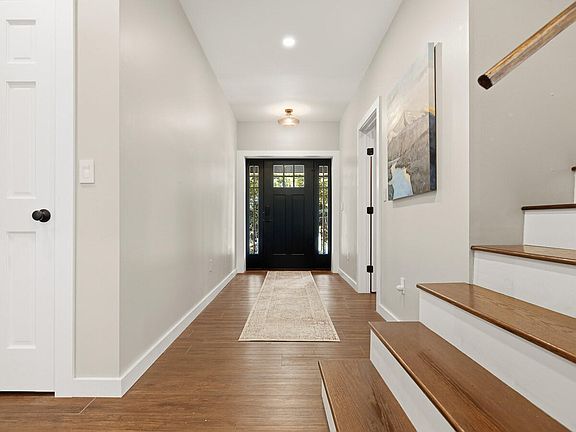 4th image of 81 Blueberry Ridge Rd