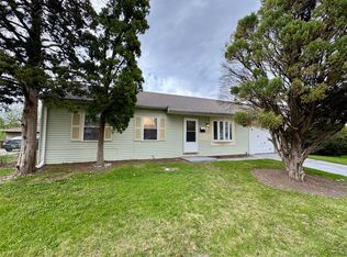 4458 Poplar Ave, Richton Park, IL