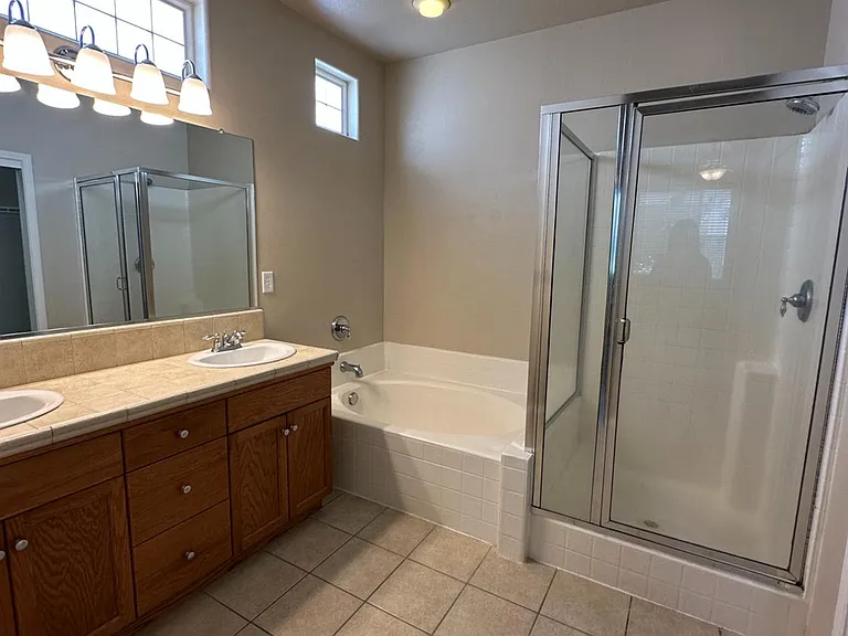 5541 N Plum Ln — Photo 15