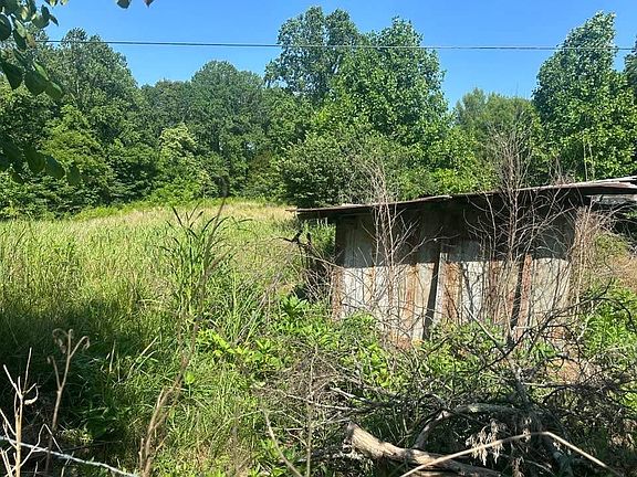 2nd image of 1358 Sullivan Rd