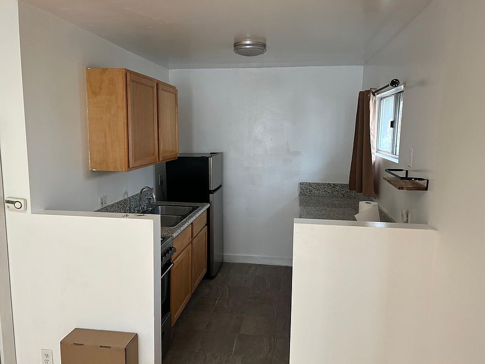 1st image of 517 E Santa Clara Ave APT B