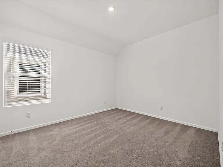 5558 Amber Brook Ln — Photo 36