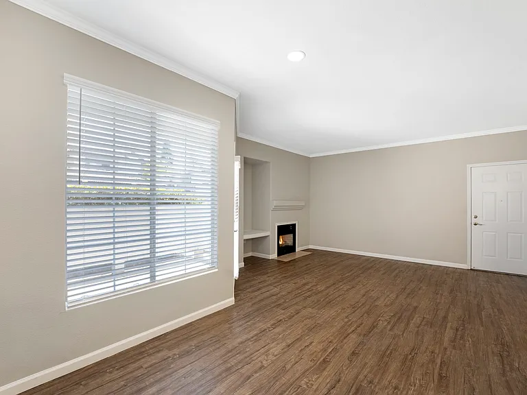 Our units feature large windows that fill your home with natural light, creating a bright and welcoming atmosphere at Ascent at the Galleria.